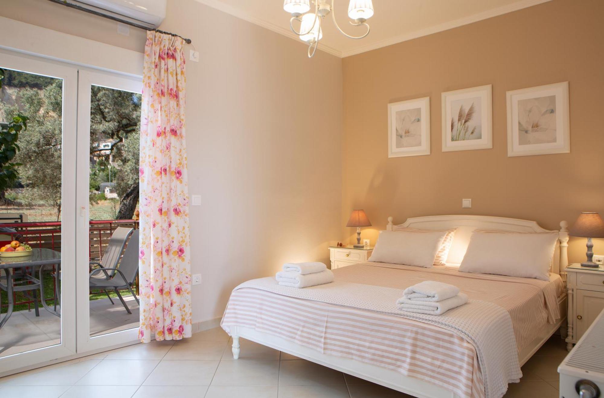 Levanda Cozy Apartments Apolpaina Luaran gambar