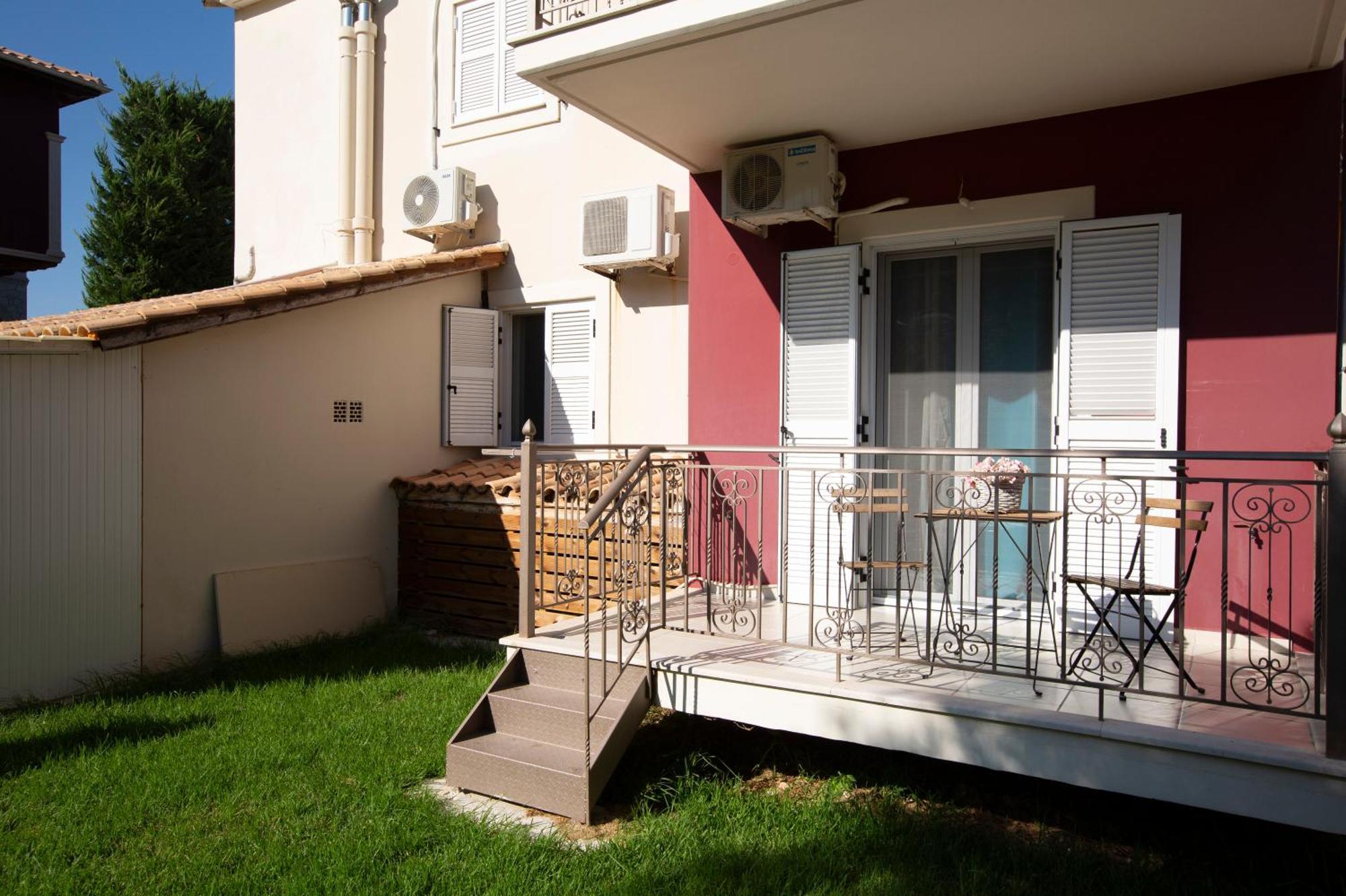 Levanda Cozy Apartments Apolpaina Luaran gambar